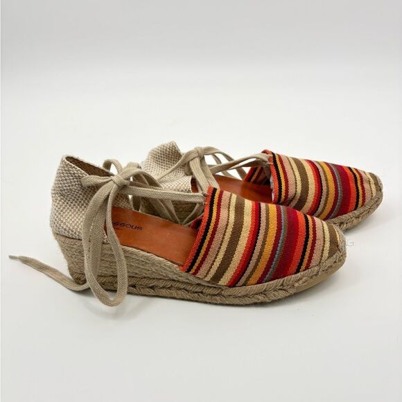 Andre Assous Red and Orange Espadrilles with Jute Sole - Picture 3 of 7
